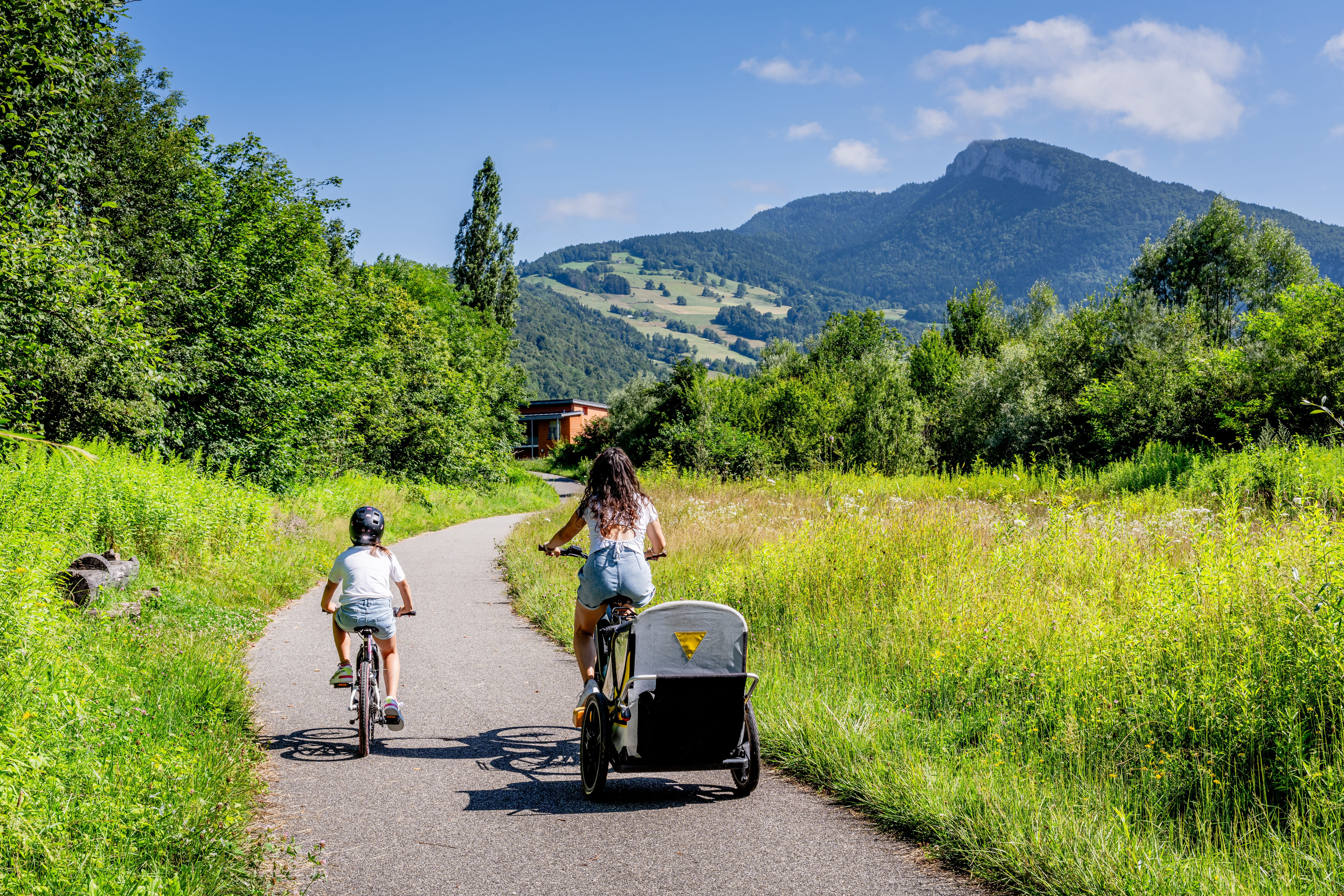 UNE MONTAGNE DE PLAISIRS EN TOUTES SAISONS